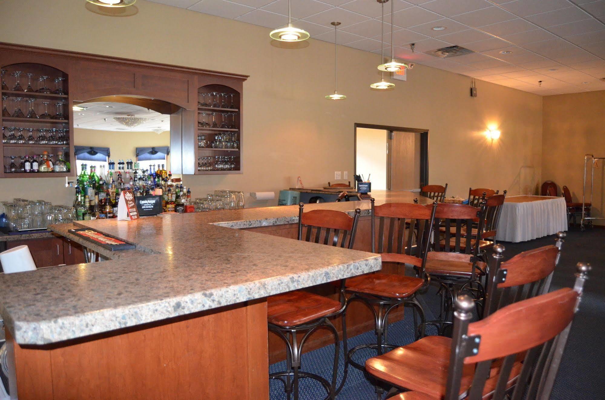 Econo Lodge Rice Lake Dış mekan fotoğraf