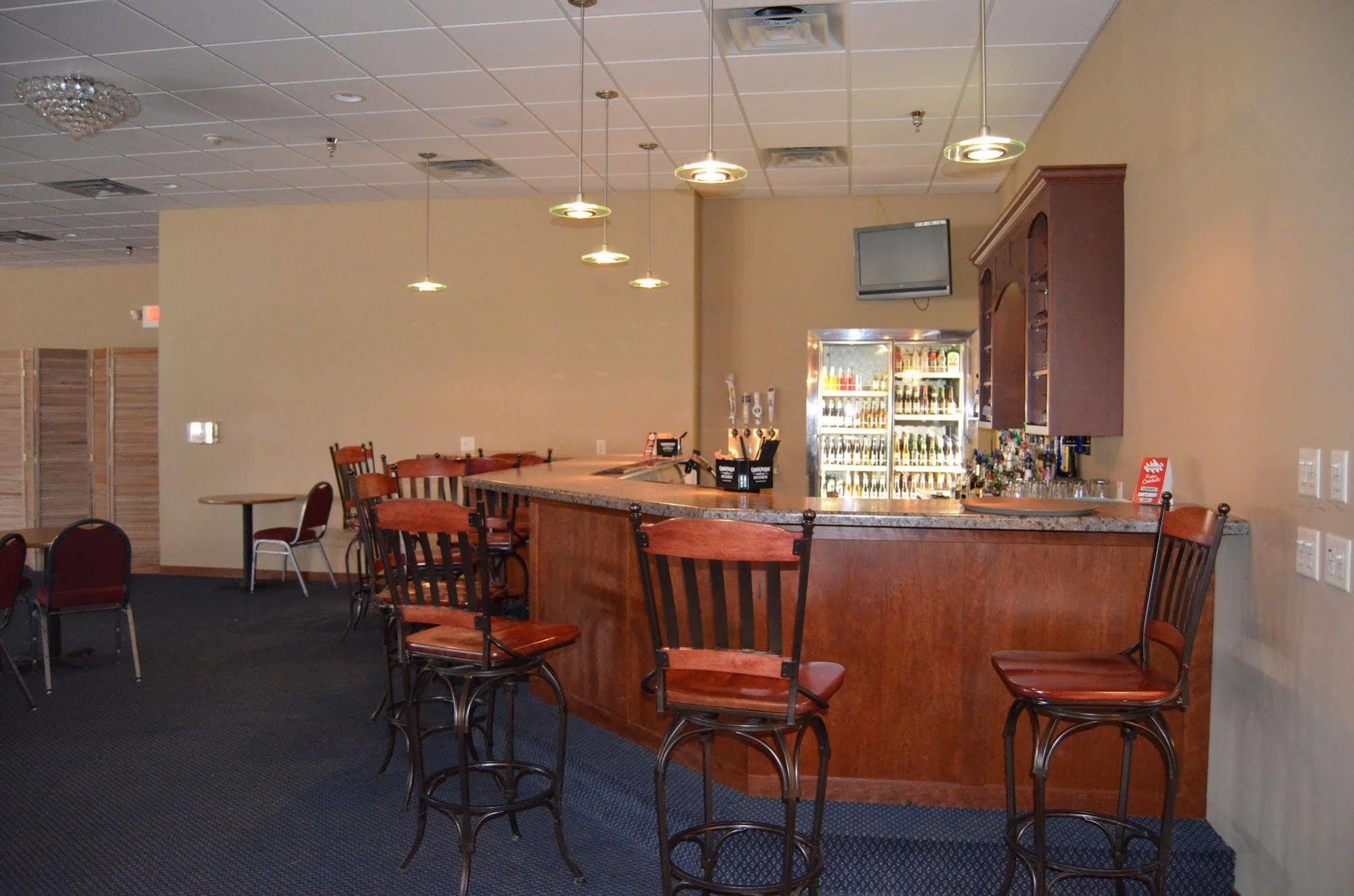 Econo Lodge Rice Lake Dış mekan fotoğraf
